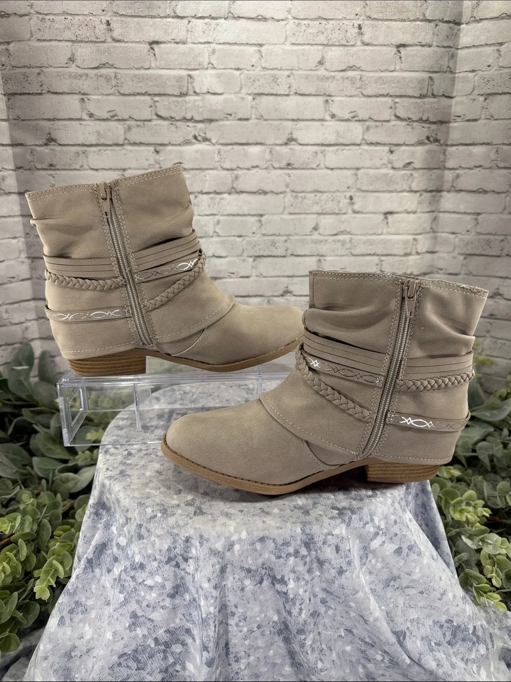 JELLY POP Kids “Harmony” Taupe Western Strappy Zip Boot Girls 4M 🤎 NWOT